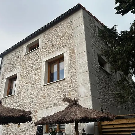 Les De Paulette A Theme Le Ranch 4*